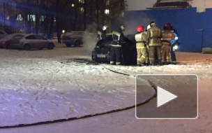 В Купчине ночью сгорел дорогущий BMW