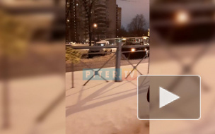 На Орджоникидзе водитель въехал в припаркованный автомобиль 