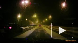 Массовая авария на КАД в Петербурге произошла из-за мокрого снега
