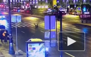 Смертельное ДТП с лежащим на асфальте пешеходом попало на видео