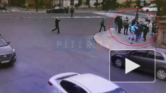 В центре Петербурга водитель такси сбил насмерть мать с двумя детьми