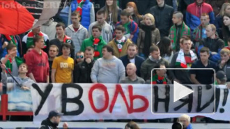Фанаты "Локо" дорвались до футболистов на базе клуба