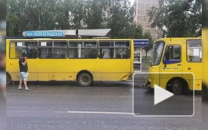 В Екатеринбурге столкнулись два автобуса