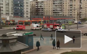 Во Фрунзенском районе прорвало трубу с кипятком. Улицы заволокло горячим паром 