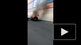 В Сыктывкаре причиной возгорания автомобиля стал планшет