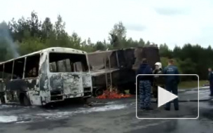 По ДТП в Свердловской области, в котором погибло семеро, возбуждено уголовное дело