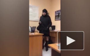 Полиция Петербурга задержала мужчину в женской юбке