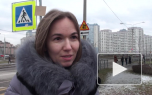 Пасссажиры в жуткой давке штурмуют автобусы на Старой деревне