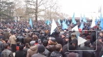 Крымские татары в Симферополе поддерживают Евромайдан