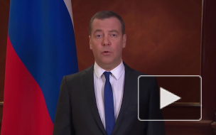 Медведев призвал очистить отношения от санкций из-за пандемии коронавируса