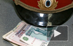 Выбежав из туалета, генерал МВД покончил с собой в Москве