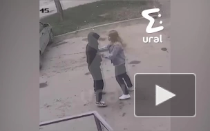 Появилось видео с моментом убийства девушки на Уралмаше