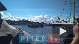 Военные атташе более 30 государств оценили парад на День ВМФ в Петербурге