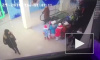 Видео: В Ставрополе пятерых школьников затянуло в эскалатор
