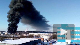 Появилось видео мощного пожара на заводе "Электронстандарт-прибор" в Гатчине