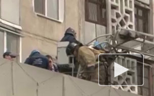 Ужасающее видео из Бурятии: девушка рухнула с пятого этажа