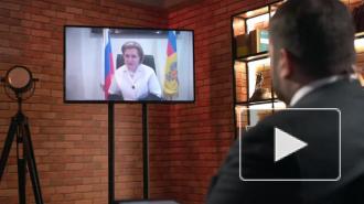 Попова: россияне научились жить в условиях коронавируса