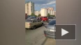 На Богатырском проспекте водитель сбил пешехода, после в...