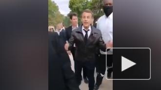 Перебранка Макрона с "желтыми жилетами" попала на видео