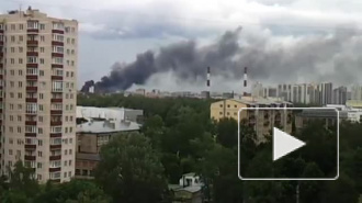 МЧС: Пожар после серии взрывов на Веденеева в Петербурге локализован