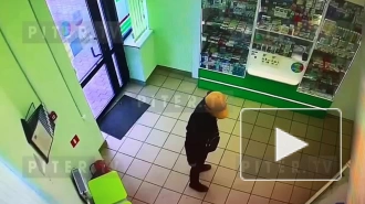 Мужчина угрожал ножом аптекарю в Мурино