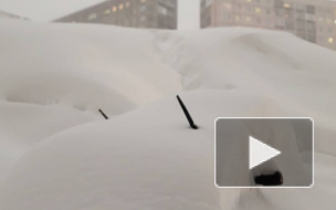 Норильск за одну ночь утопило под 2х метровыми сугробами