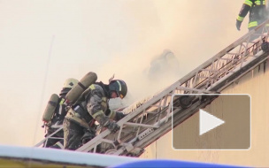 В пожаре на Васильевском острове эвакуировали 15 человек из горящего дома