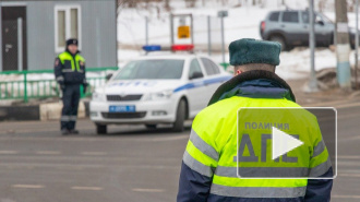 На КАДе перевернулся и загорелся KIA 