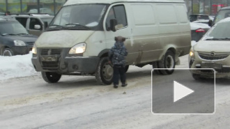 Цыгане отправляют детей "работать" с автомобилистами на Фучика