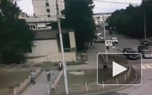 В сети появилось видео с ликвидацией нападавшего на прохожих в Сургуте