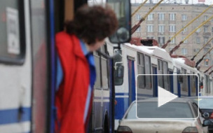 В Петербурге в ДТП столкнулись бетоновоз и троллейбус с пассажирами