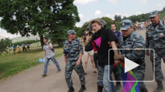 Организатор ЛГБТ-акции на Марсовом поле оправдан