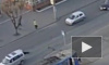 Видео ДТП из Красноярска: Мужчина спешил на трамвай и попал под колеса "Тойоты"