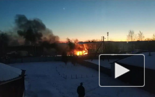 В Мяглово на базе загорелись две фуры