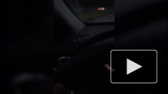 Видео: на Маршала Блюхера таксист ночью гонял по встречной полосе