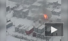 Видео свидетеля: Пожар на проспекте Героев лишил рабочих бытовок 