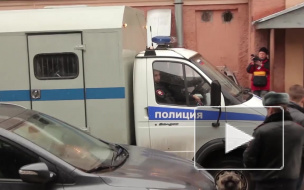 Петербуржец инсценировал ограбление своего приятеля с помощью двух друзей Петербуржец инсценировал ограбление своего приятеля с помощью двух друзей