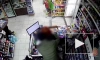 В Ачинске двое мужчин помогли полицейским задержать подозреваемого в ограблении магазина
