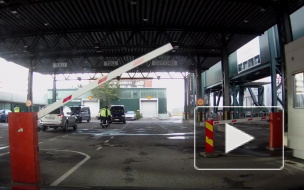 У границы петербуржцев ждут новогодние пробки