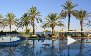 Драка в Турции между русскими и украинцами закончилась водружением на крышу отеля российского флага