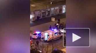 На улице Кораблестроителей внедорожник сбил женщину