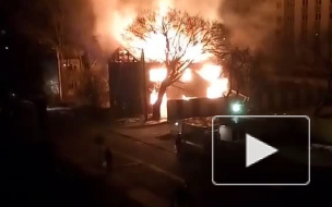 Очевидец снял горящий дом в Калининграде