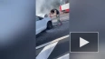 Автомобиль врезался в трамвай и загорелся на Касимовской