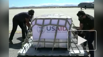 США отправили в Москву партию аппаратов ИВЛ