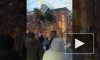 Видео из Кирова: На жилой дом упал кран