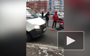 В Петербурге иномарка сбила женщину с тремя детьми