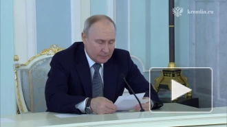 Путин дал старт вводу в эксплуатацию зимовочного комплекса станции "Восток"