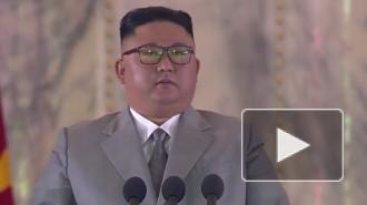 Ким Чен Ын появился на военном параде в Пхеньяне