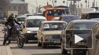 Пробки в Петербурге: на Васильевский только на вертолете