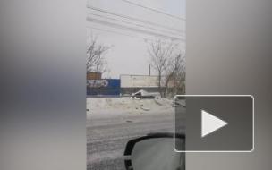 Пассажирский автобус упал с моста в Челябинске